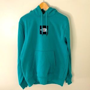 Pullover Hoodie w/kango pocket - The North Face - 76% poly, 24% Ctn - Medium